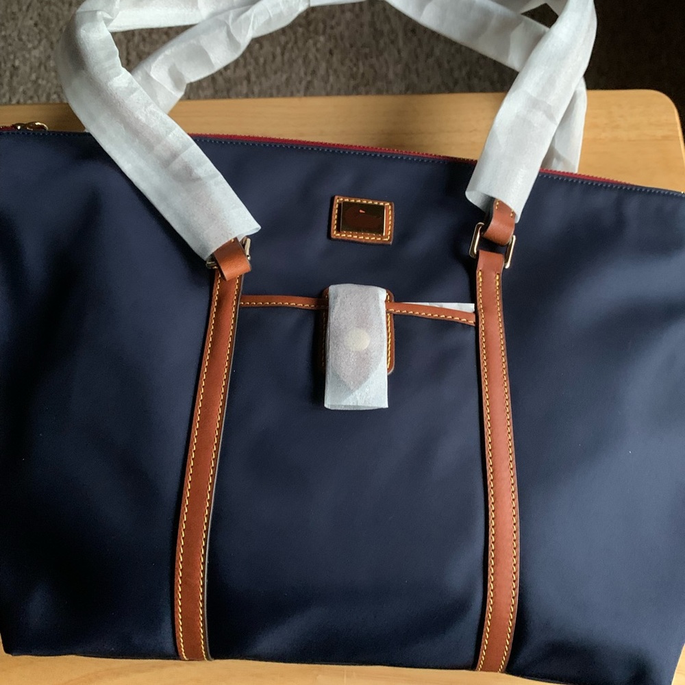 Dooney & Bourke an as/leather 2 handle satchel